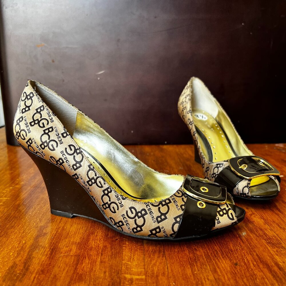 BCBG Girls/BCBGirls Monogram Peep Toe Buckle Wedge Heel